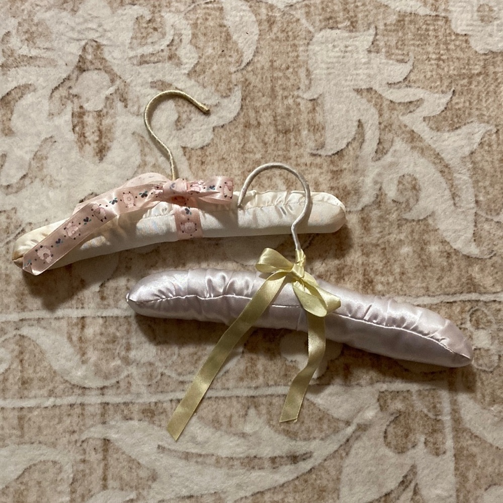 Elegant Satin Padded Hangers with Bows